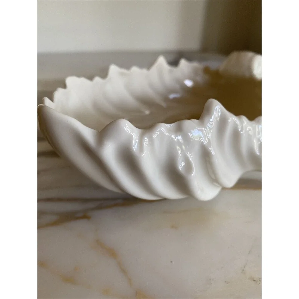 Lenox Decorative Bowl Ivory Bone China Shell‎ Scalloped Nautical Made in USA